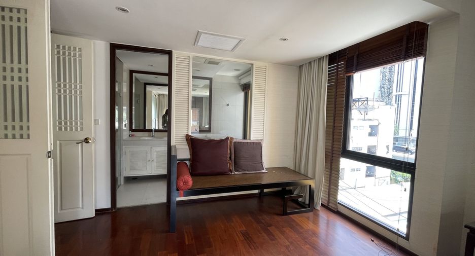 À vendre 2 chambres condo à Pathum Wan, Bangkok