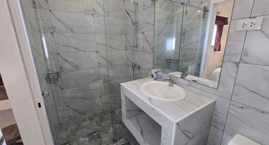 Продажа 4 спальни вилла в Катху, Пхукет