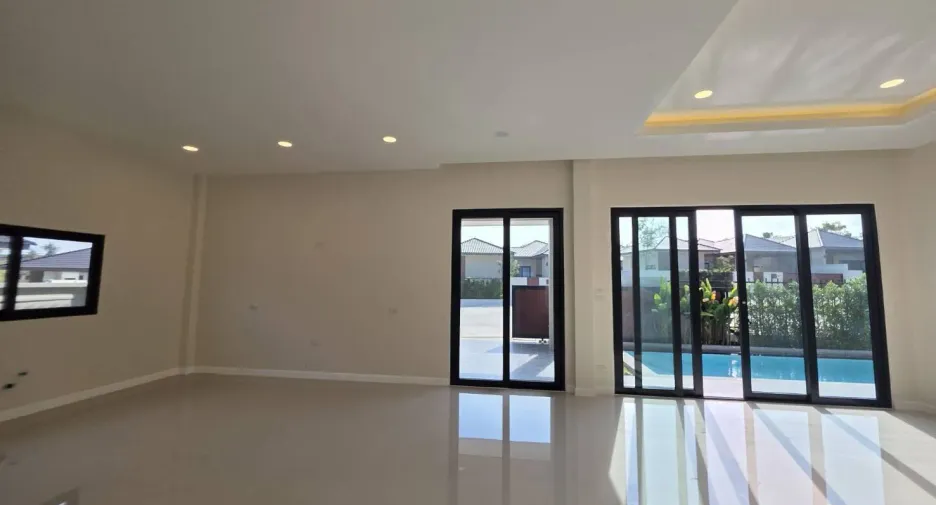 À vendre 3 chambres villa à Bang Lamung, Chonburi