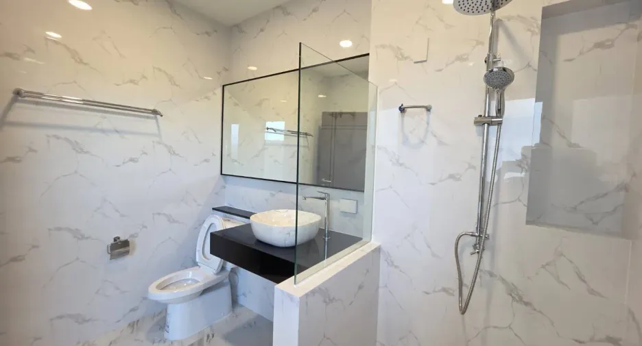 À vendre 3 chambres villa à Bang Lamung, Chonburi