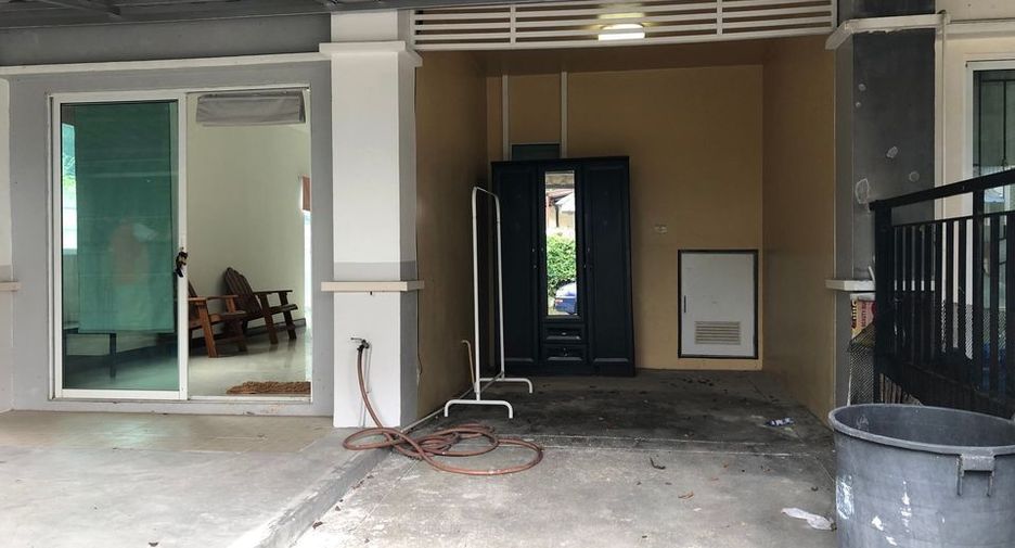 Reihenhaus zur Miete mit 3 Zimmer in Thalang, Phuket
