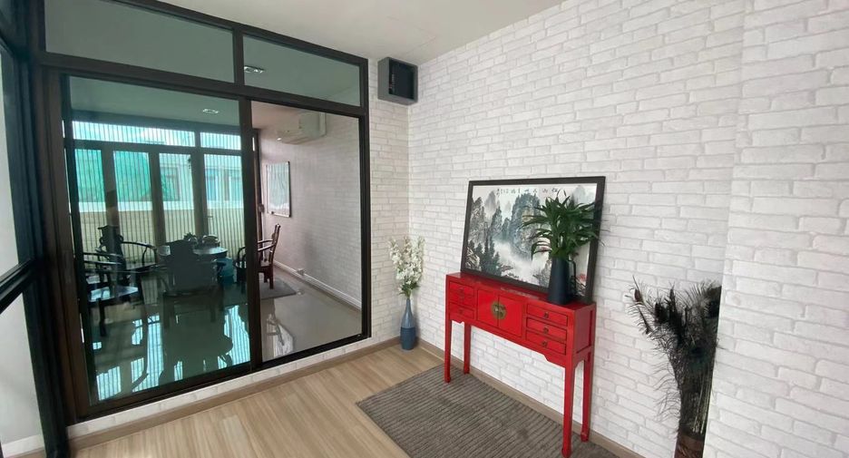 ขาย และ ให้เช่า ออฟฟิศ ใน วังทองหลาง, กรุงเทพฯ