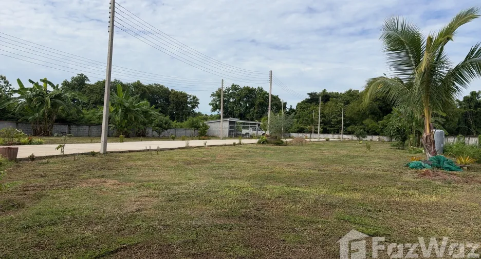 For sale land in Mueang Phrae, Phrae