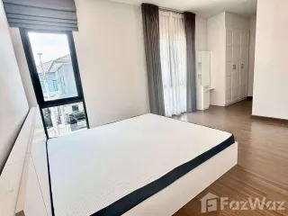 出售 和 出租 4 卧室 独立屋 在 Bang Phli, Samut Prakan