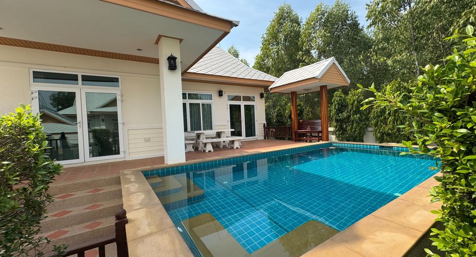 For rent 3 bedrooms house in Bang Lamung, Chonburi