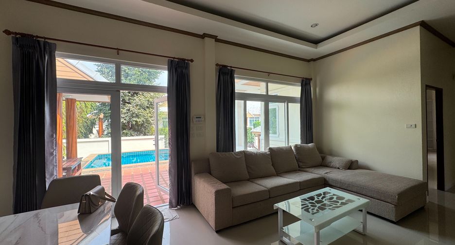 For rent 3 bedrooms house in Bang Lamung, Chonburi