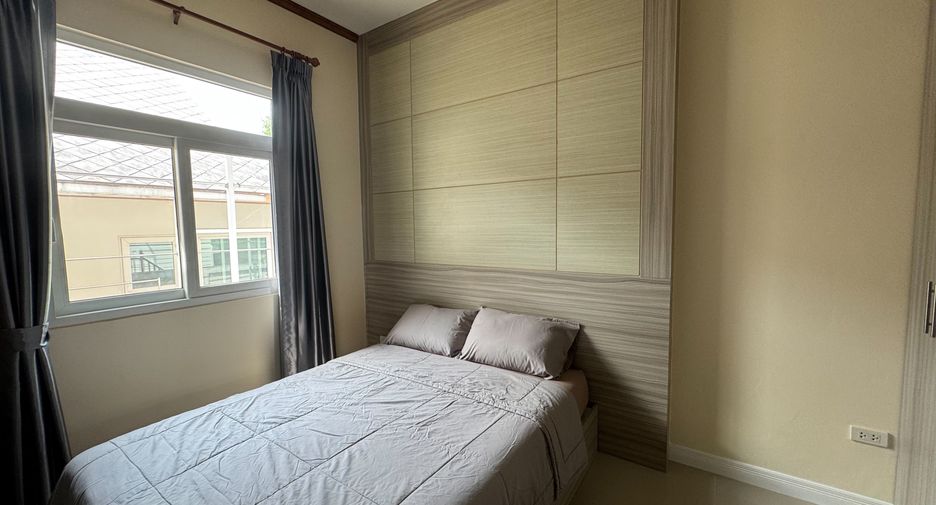 Haus zur Miete mit 3 Zimmer in Bang Lamung, Chonburi