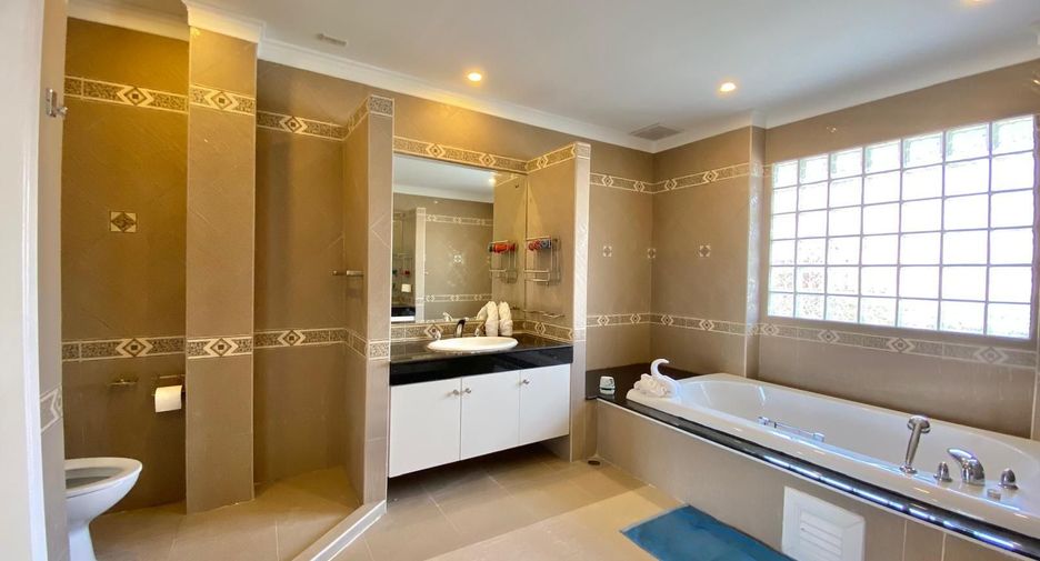 Wohnung zur Miete mit 3 Zimmer in Bang Lamung, Chonburi
