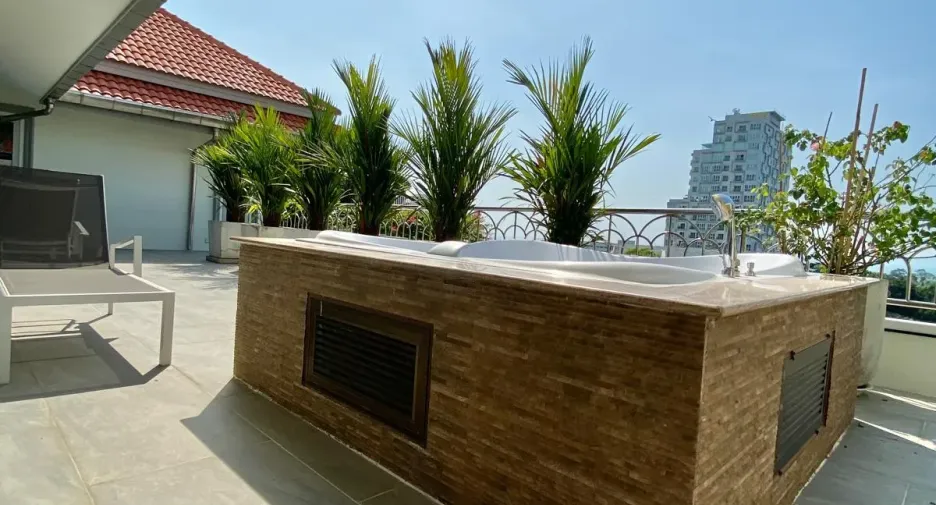 Wohnung zur Miete mit 3 Zimmer in Bang Lamung, Chonburi