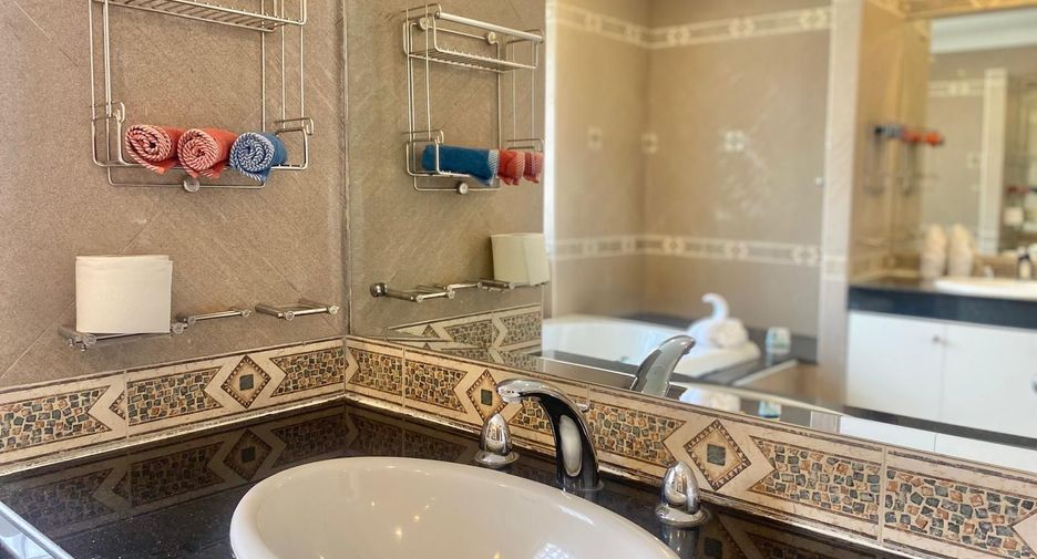 Wohnung zur Miete mit 3 Zimmer in Bang Lamung, Chonburi