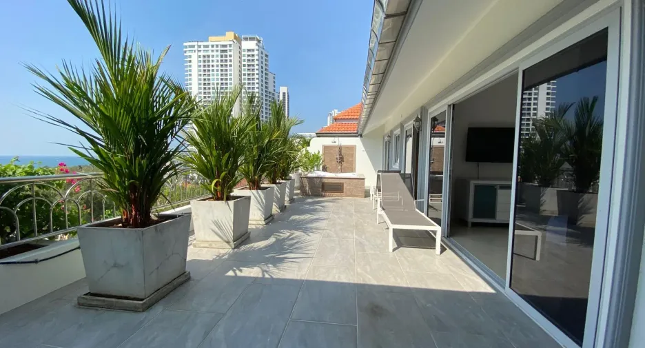 Wohnung zur Miete mit 3 Zimmer in Bang Lamung, Chonburi