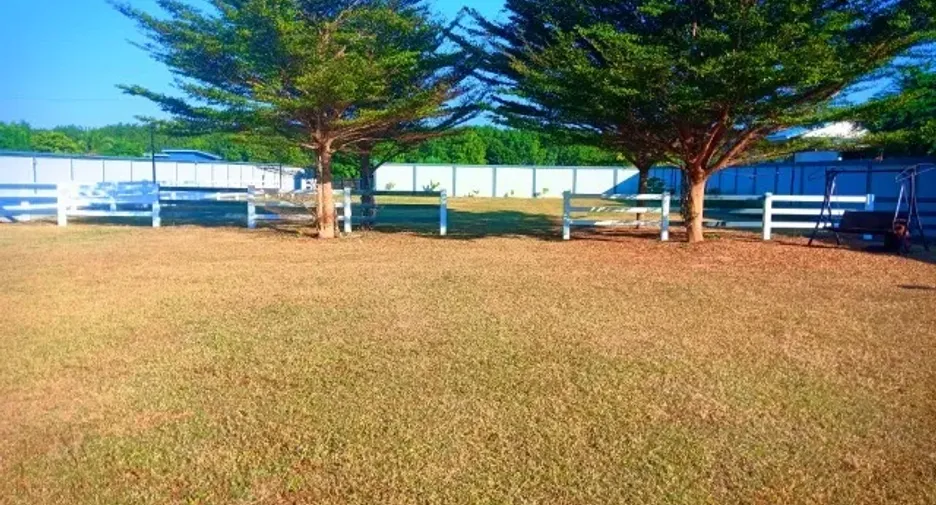 For sale 4 bedrooms house in Khu Mueang, Buriram