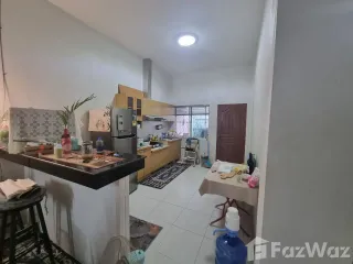出售 2 卧室 联排别墅 在 Phuket Town, 普吉