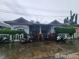 出售 2 卧室 联排别墅 在 Phuket Town, 普吉