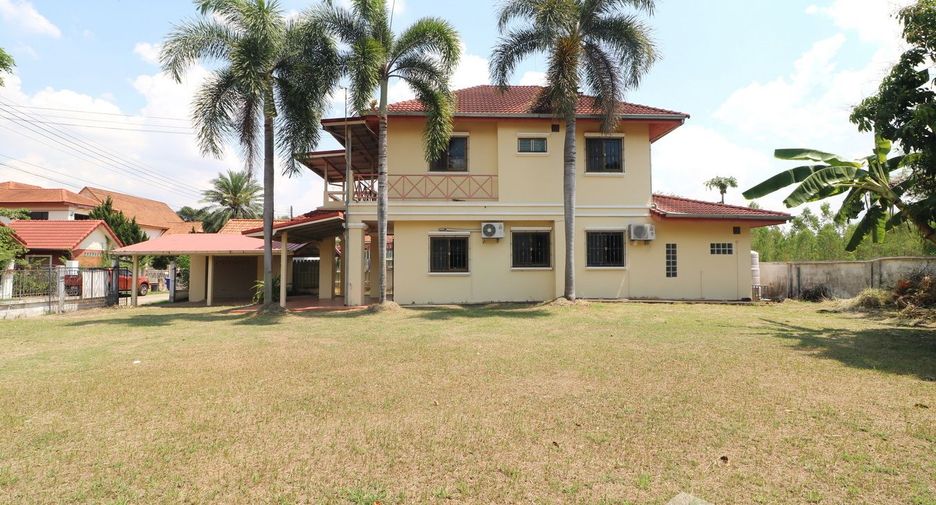 For sale 3 bedrooms house in Mueang Udon Thani, Udon Thani
