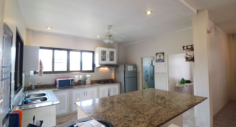 For sale 3 bedrooms house in Mueang Udon Thani, Udon Thani