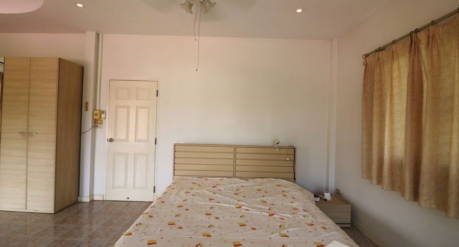 For sale 3 bedrooms house in Mueang Udon Thani, Udon Thani