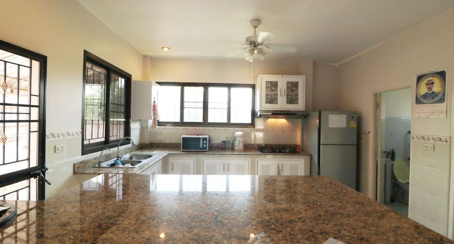 For sale 3 bedrooms house in Mueang Udon Thani, Udon Thani