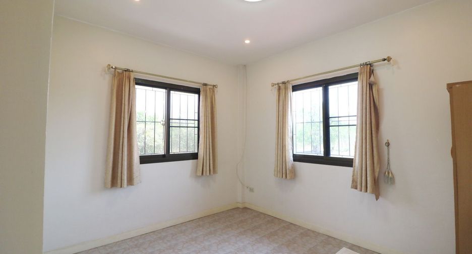 For sale 3 bedrooms house in Mueang Udon Thani, Udon Thani