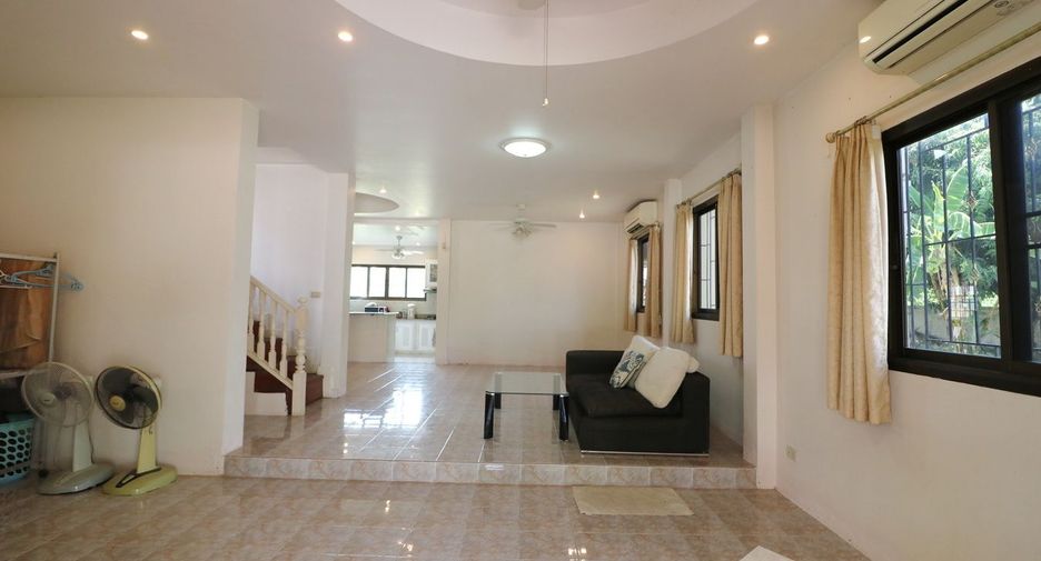 For sale 3 bedrooms house in Mueang Udon Thani, Udon Thani