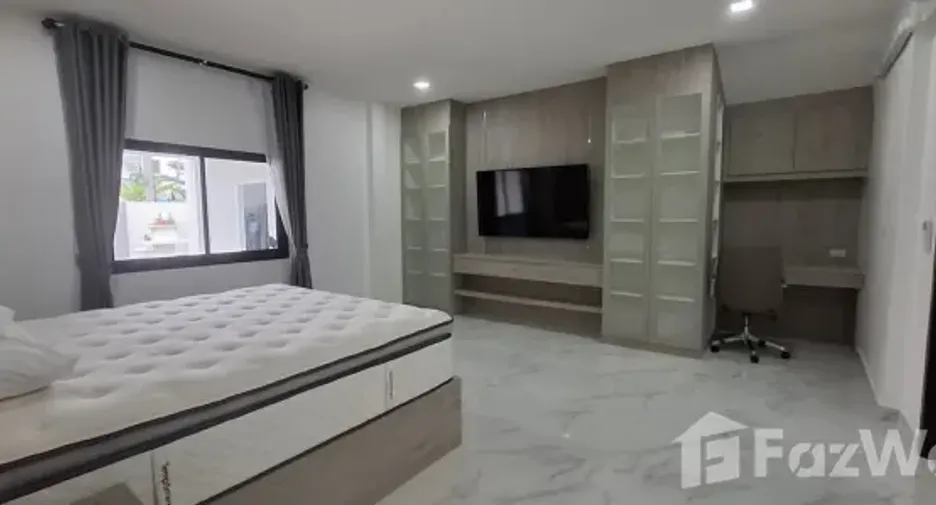 For sale 4 bedrooms house in Bang Lamung, Chonburi