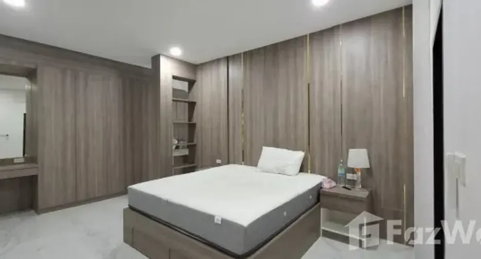 For sale 4 bedrooms house in Bang Lamung, Chonburi