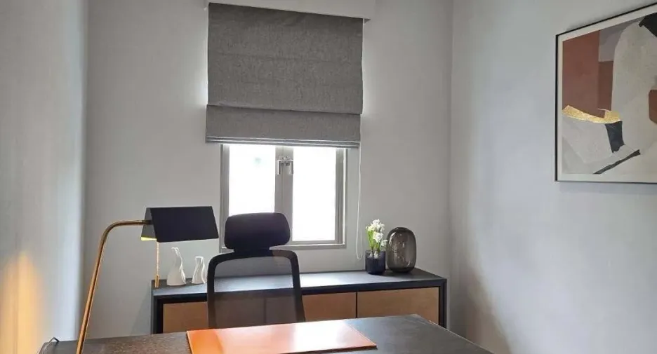 For sale and for rent 5 bedrooms house in Lat Krabang, Bangkok
