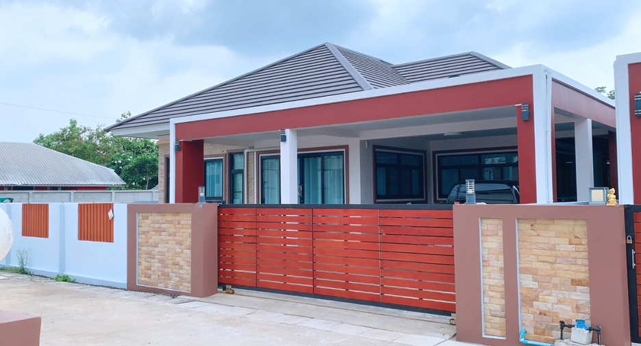 For sale 3 bedrooms house in Nong Ki, Buriram