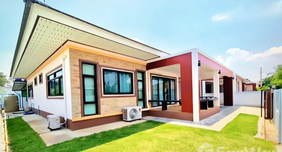 For sale 3 bedrooms house in Nong Ki, Buriram