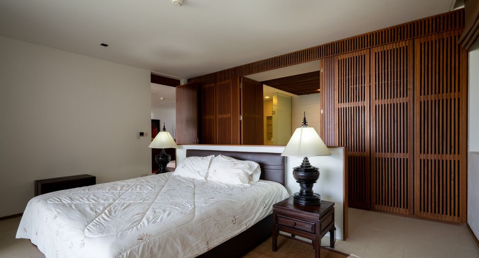 For sale 2 bedrooms condo in Mueang Phuket, Phuket
