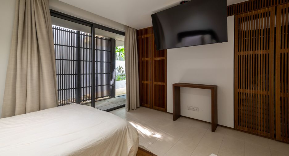 For sale 2 bedrooms condo in Mueang Phuket, Phuket