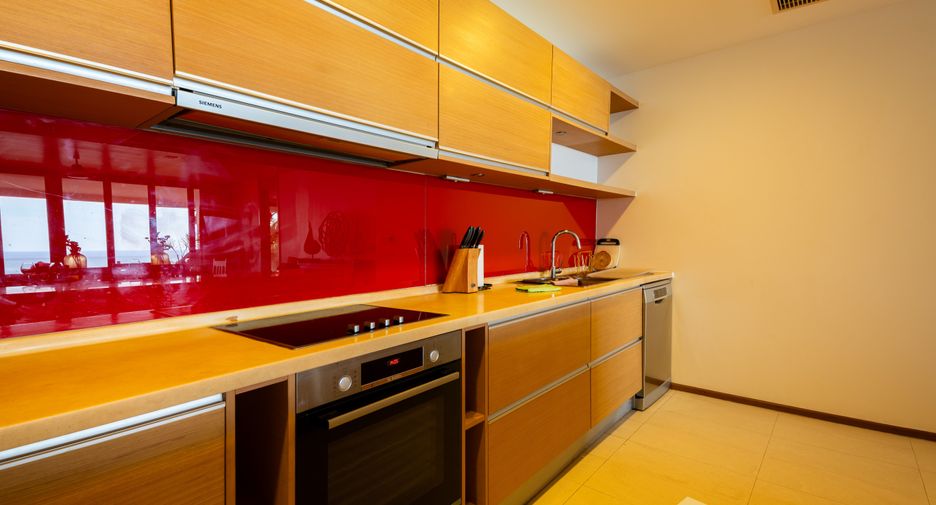 For sale 2 bedrooms condo in Mueang Phuket, Phuket