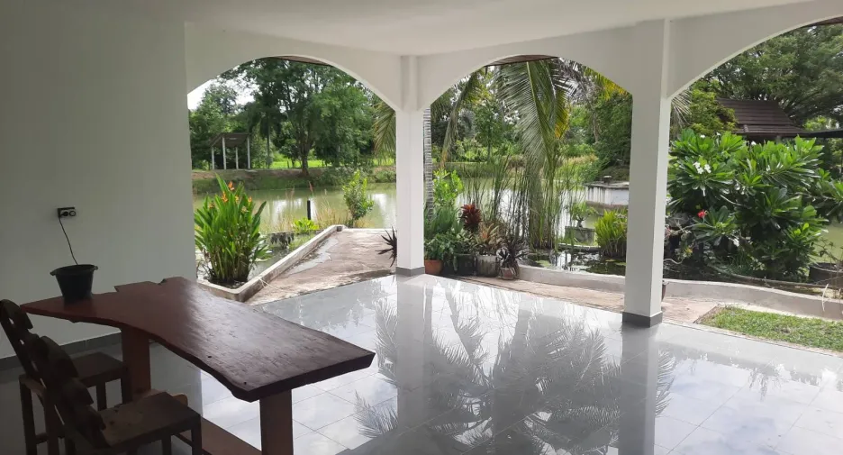 Haus zum Kauf mit 7 Zimmer in Prakhon Chai, Buriram