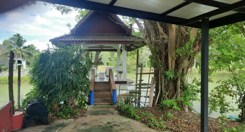 Haus zum Kauf mit 7 Zimmer in Prakhon Chai, Buriram
