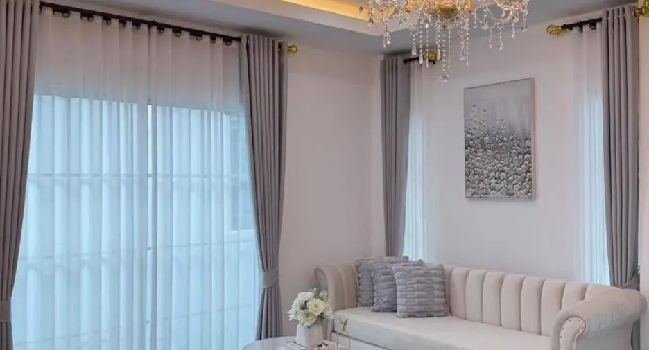 Haus zum Kauf mit 2 Zimmer in Bang Lamung, Chonburi