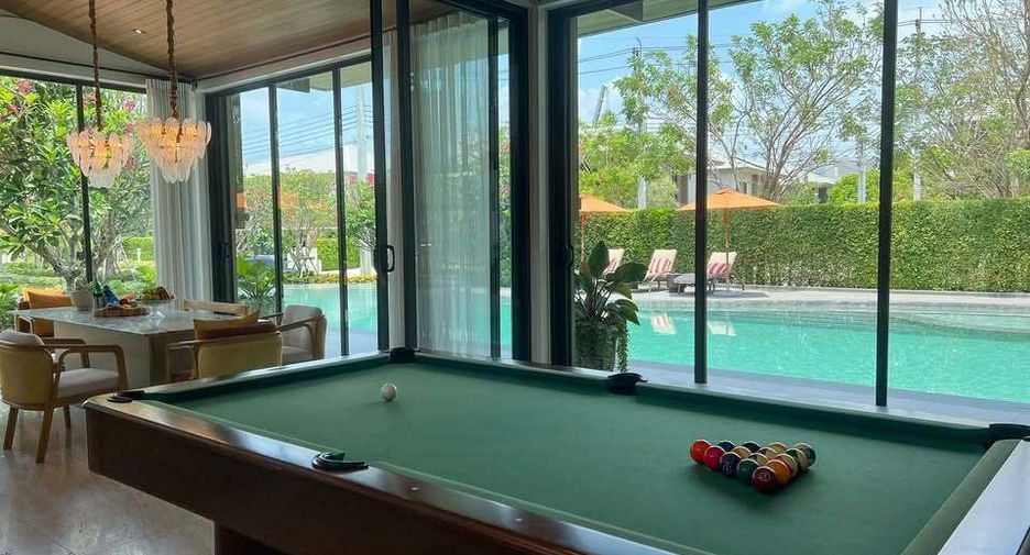 For sale and for rent 4 bedrooms house in Bang Kapi, Bangkok