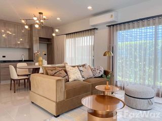 For sale and for rent 4 bedrooms house in Bang Kapi, Bangkok