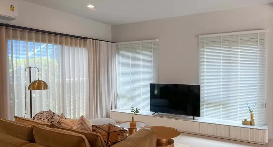 For sale and for rent 4 bedrooms house in Bang Kapi, Bangkok