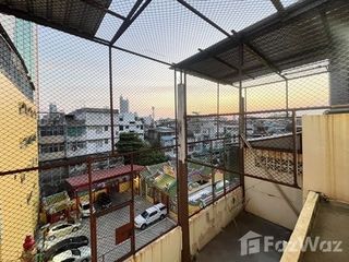 Продажа 4 спальни офис в Банг Рак, Бангкок