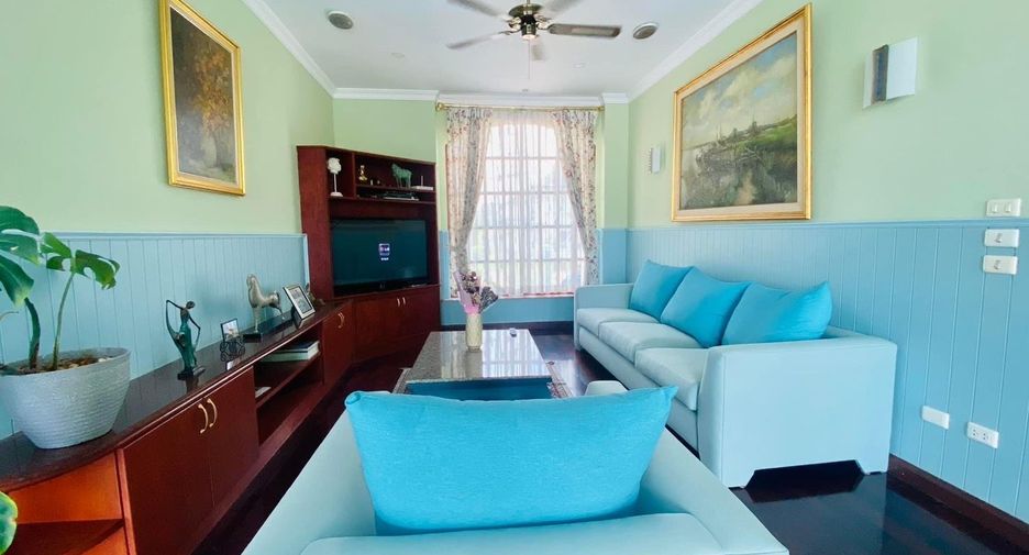 For sale 5 bedrooms house in Bang Lamung, Chonburi