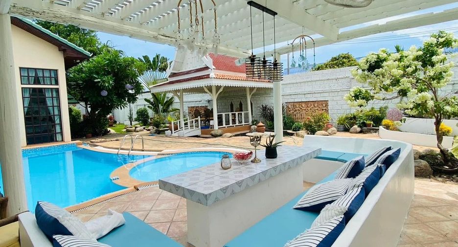 Haus zum Kauf mit 5 Zimmer in Bang Lamung, Chonburi