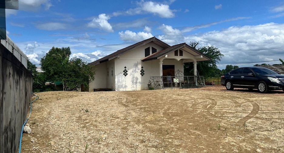 For sale and for rent 2 bedrooms house in Mae Sot, Tak
