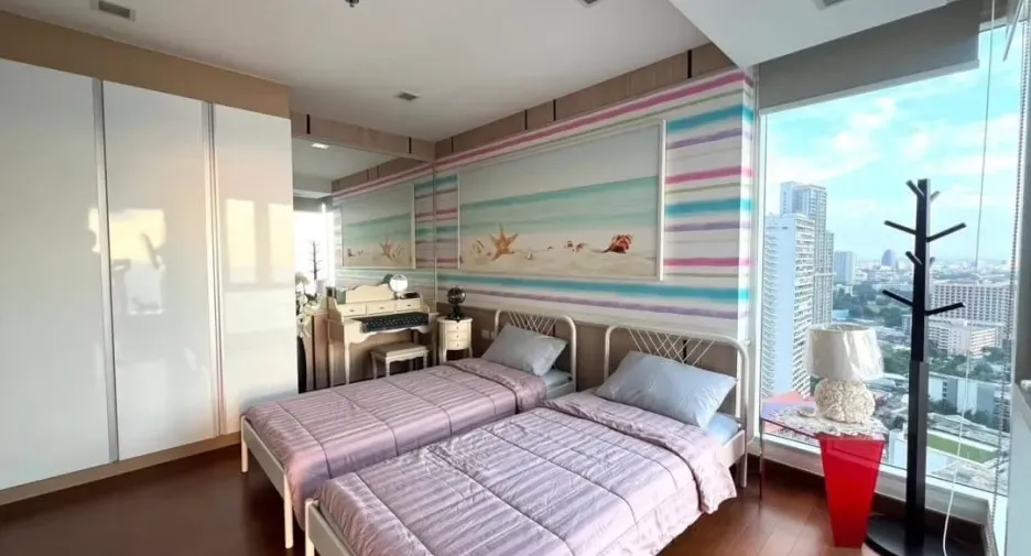 For rent 2 bedrooms condo in Bang Lamung, Chonburi