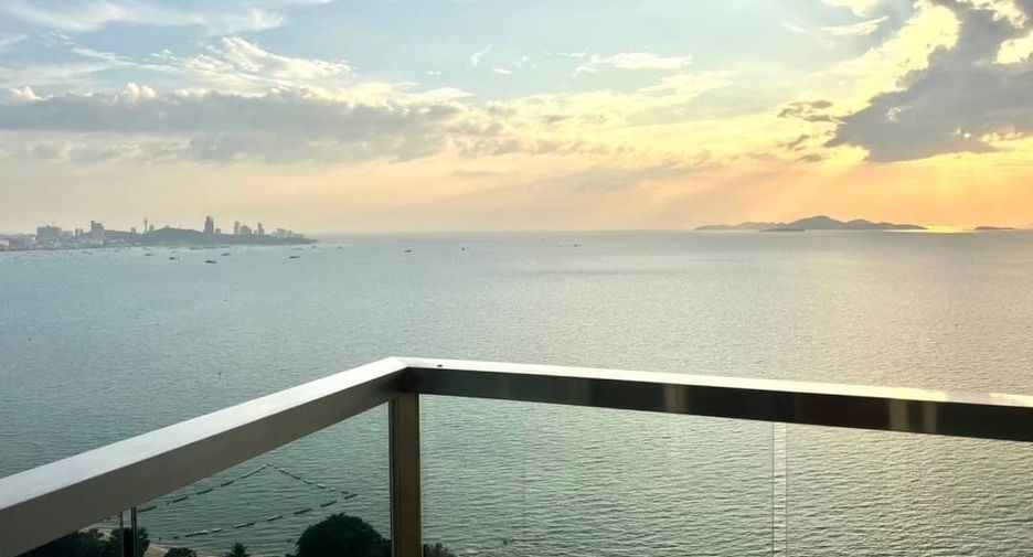 For rent 2 bedrooms condo in Bang Lamung, Chonburi