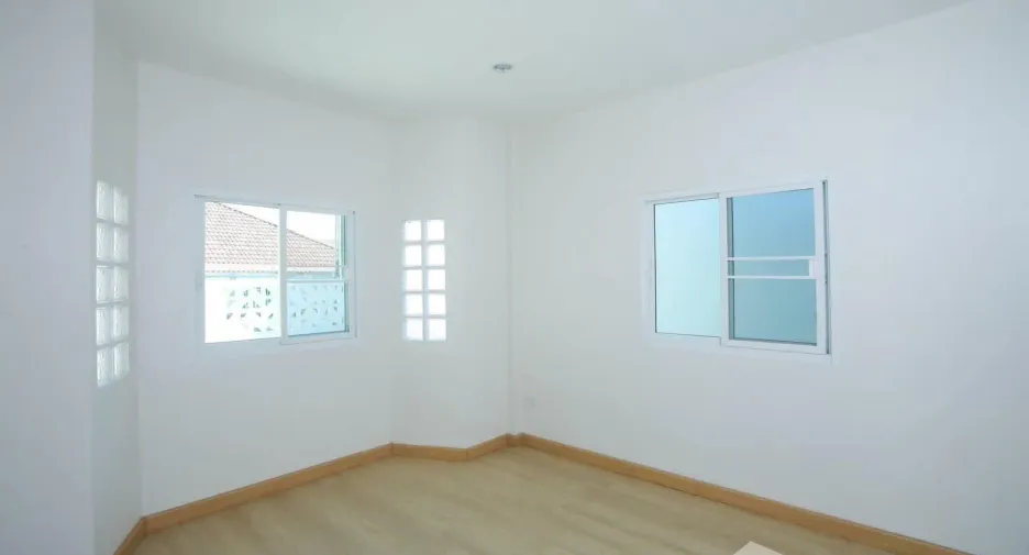 For sale 3 bedrooms house in Mueang Rayong, Rayong