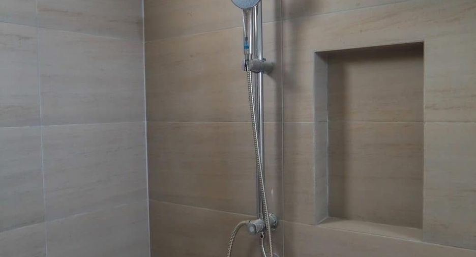 出售 3 卧室 独立屋 在 Mueang Rayong, Rayong