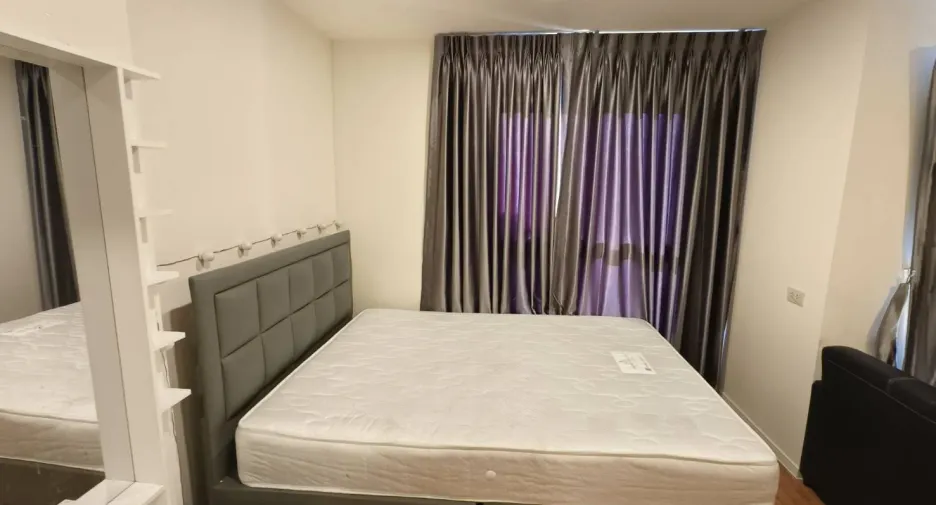 À vendre studio condo à Bang Na, Bangkok
