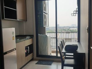 For sale 1 bed condo in Mueang Samut Prakan, Samut Prakan