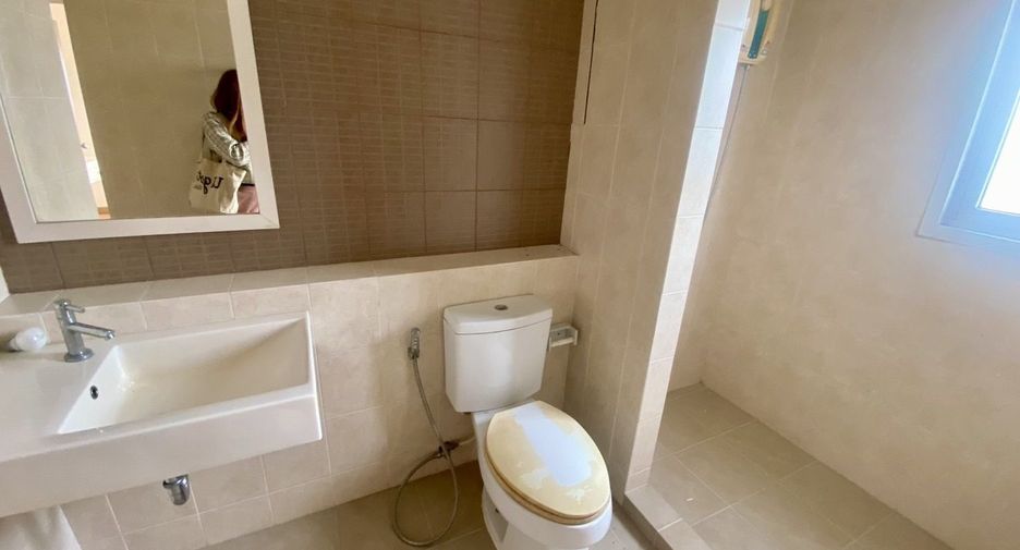 Продажа 2 спальни кондо в Рат Бурана, Бангкок
