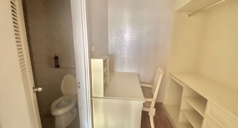 For sale 2 bedrooms condo in Rat Burana, Bangkok